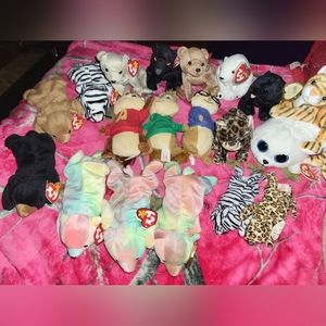 Lot of Ty beanie babies  with tags